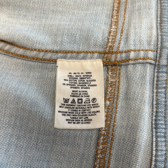 Anthropologie Women’s Pilcro and the Letterpress Light Wash Denim Vest Small - Picture 5 of 7